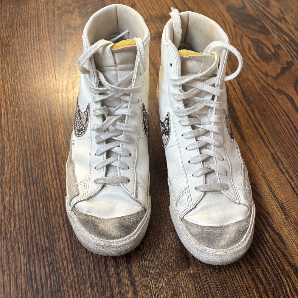 Nike Blazer Mid 77 Vintage Snakeskin Swoosh size 9.5 - Picture 4 of 6
